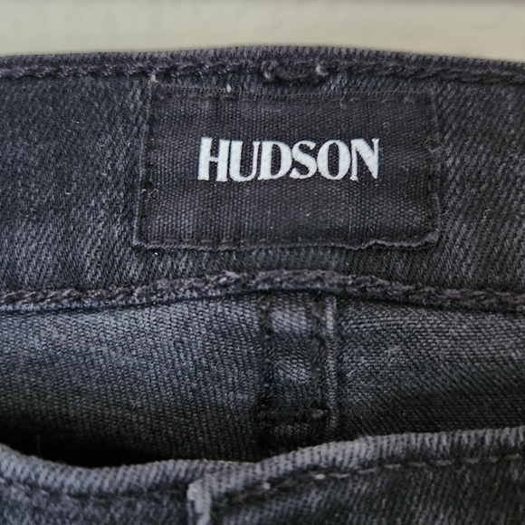 Hudson Jeans - size 26 Nico Midrise Ankle Black w/ hole pattern design down leg - Picture 3 of 12